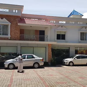 Hotel The Central Park, Kollam